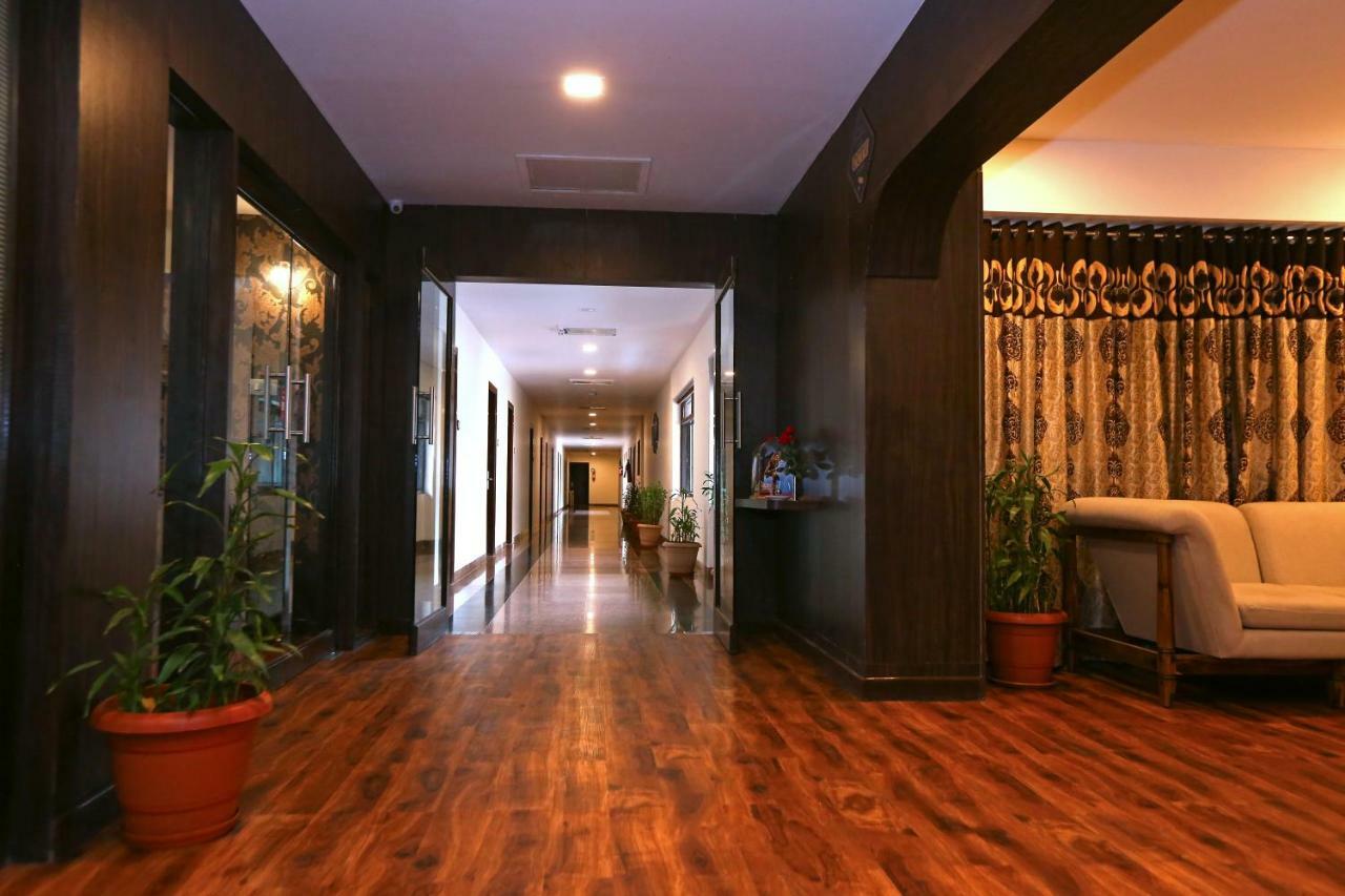 Hotel Shantidoot, Dadar Mālād Exterior foto